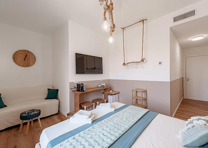 Global Guest house 3*