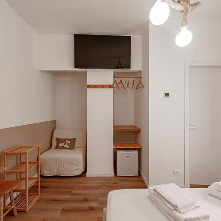 Global Guest house Sanremo